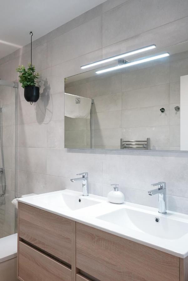 Apartaments La Rambla - Arbequina - 6 Persones Cornudella de Montsant Exterior foto